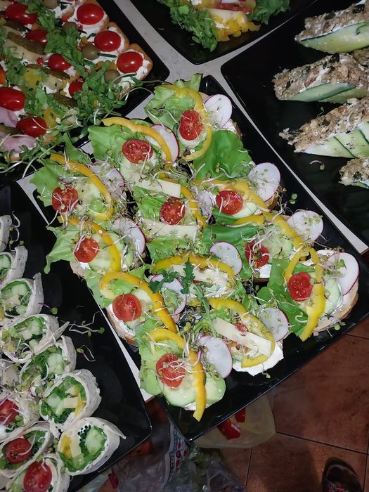 Profesjonalny catering na każdą okazję - pysznie i z sercem..