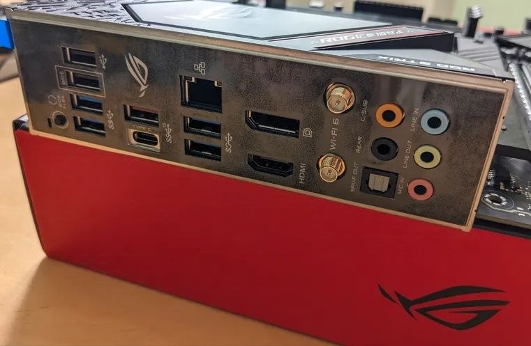 Asus rog Strix B550-F GAMING WIFI II
