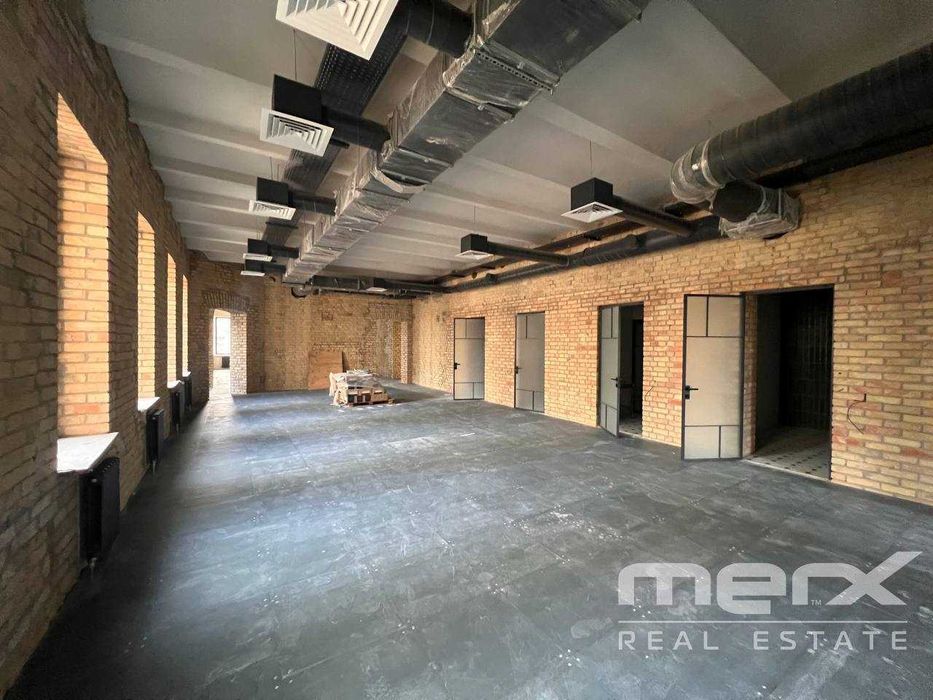 Офіс 779 кв.м + тераса біля метро Майдан Незалежності