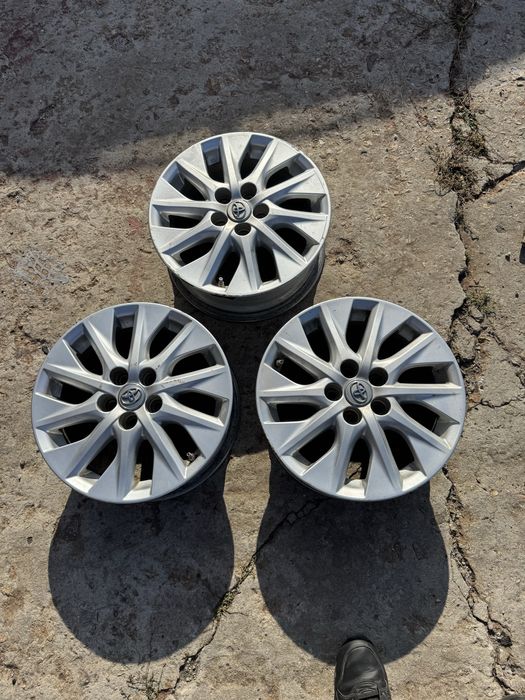 Диск Toyota Prius 30 R15 5x100. Поштучно.