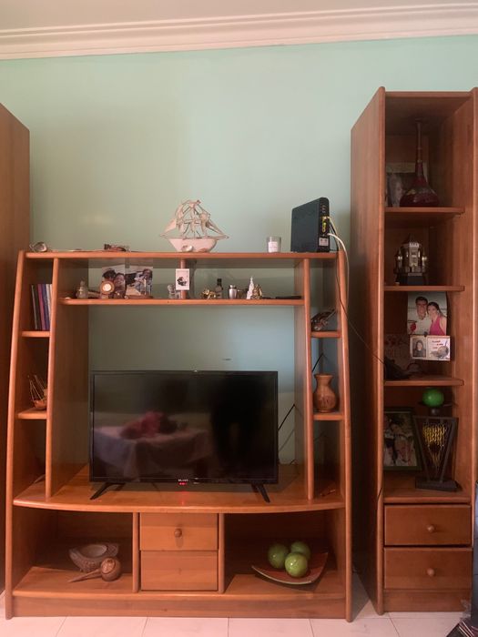 Movel Sala com 3 módulos (separados) + mesa