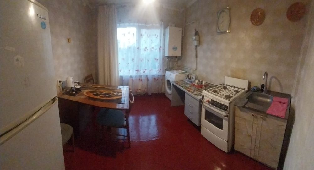 Сдам посуточно ,3х комнатную квартиру.