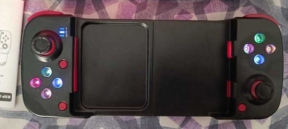 Comando bluetooth extensível para telemovel com butoes iluminados