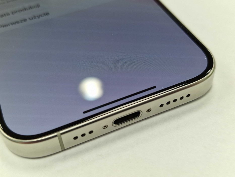 Iphone 15 PRO 128GB/ White Titanium/ 90%/ Grade A/ + ładowarka