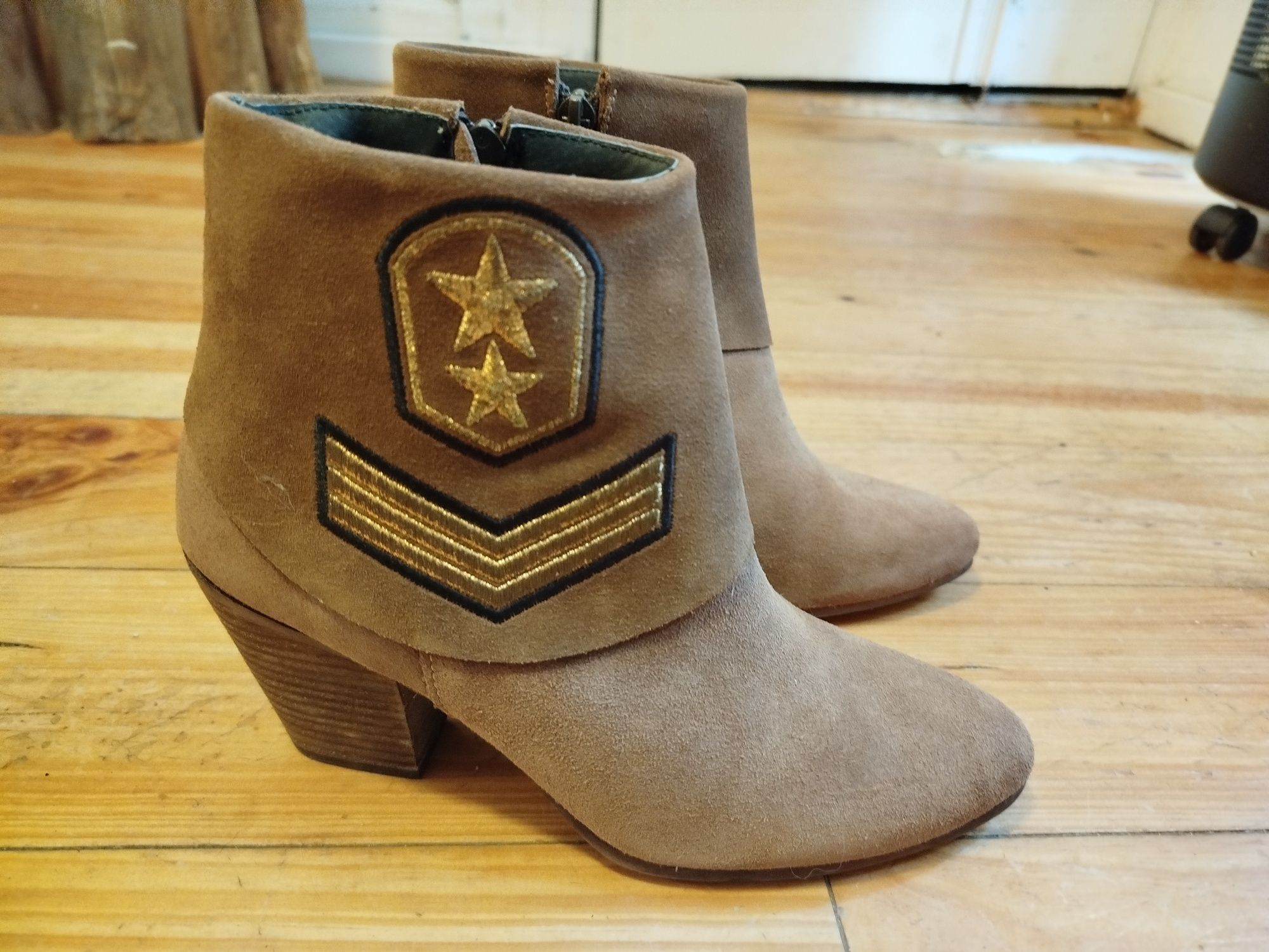 3x pares de Botas com Qualidade