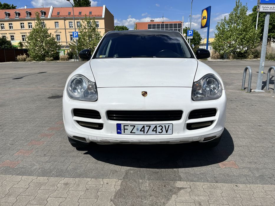 Sprzedam Porsche Cayenne 4.5 V8 LPG