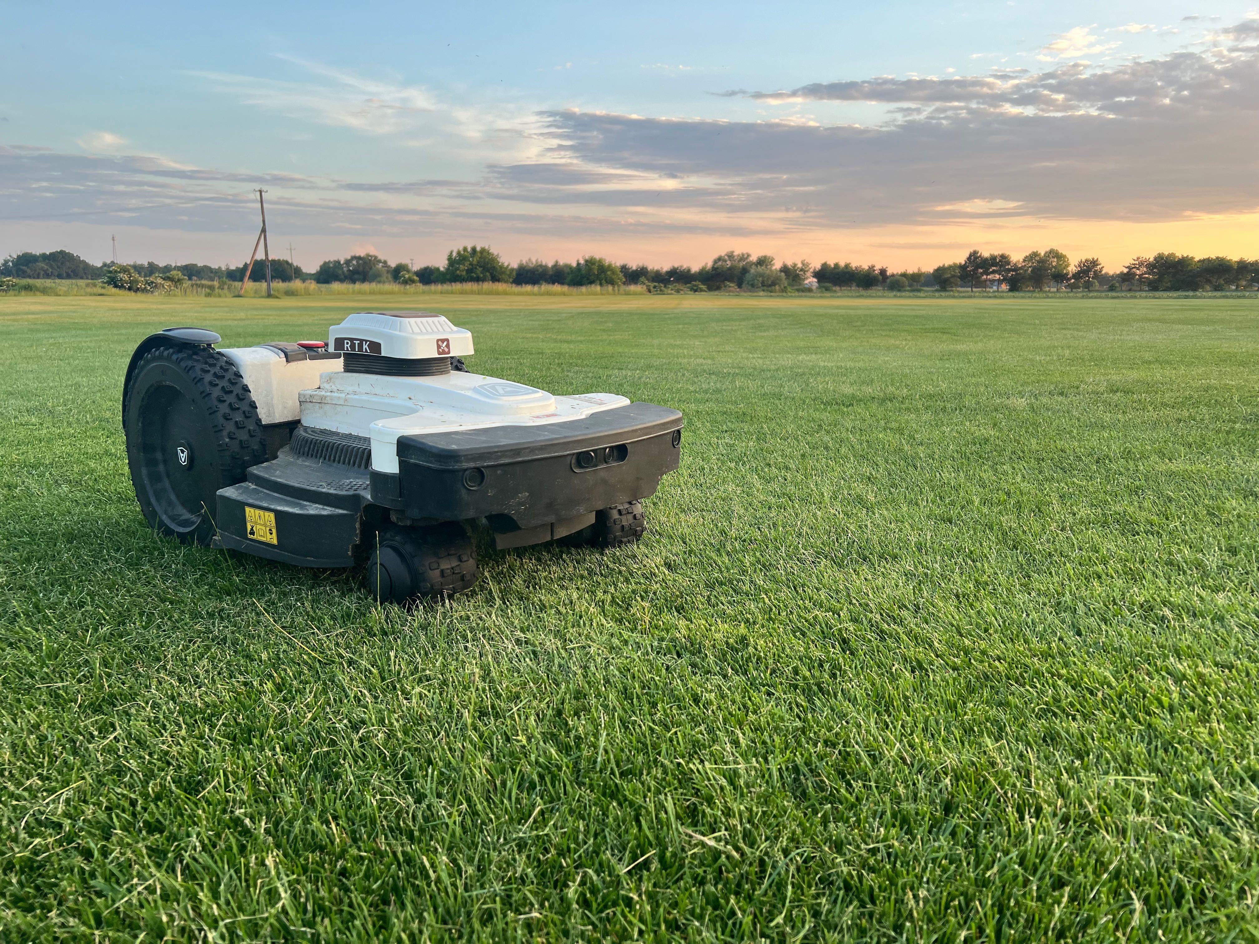Robot Koszący Ambrogio 4.36 4WD RTK