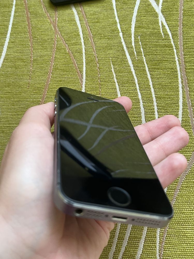 Iphone 5s.