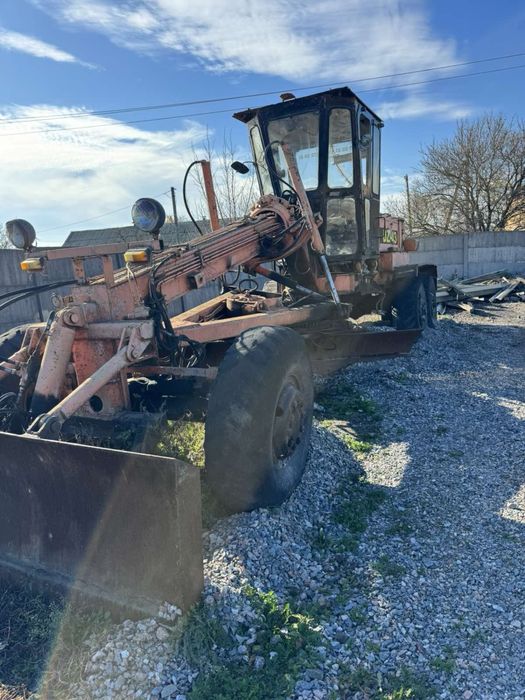 Автогрейдер Дз 143