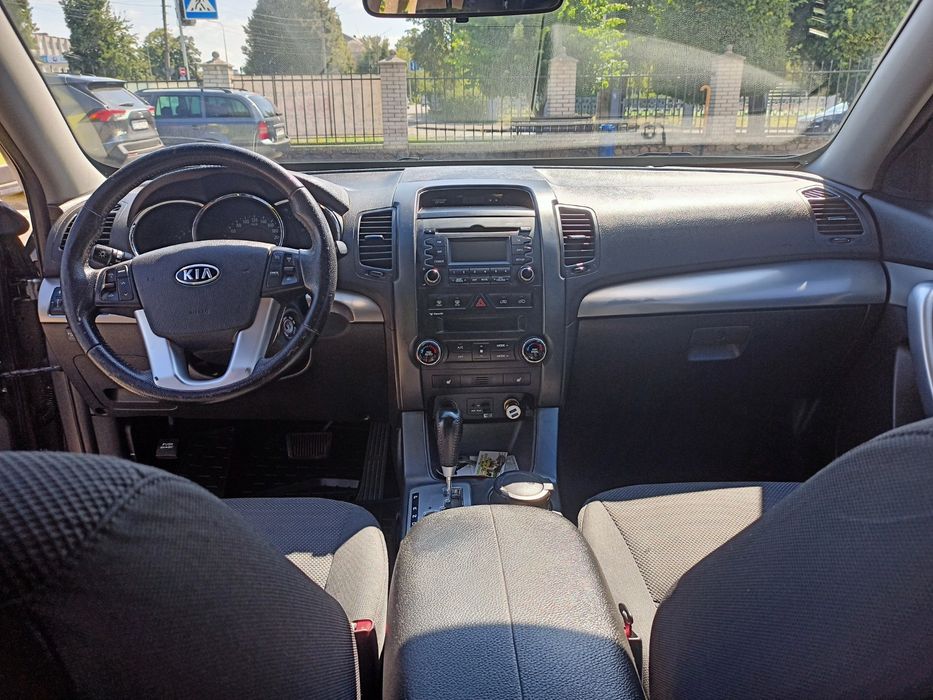 Продається авто Kia Sorento