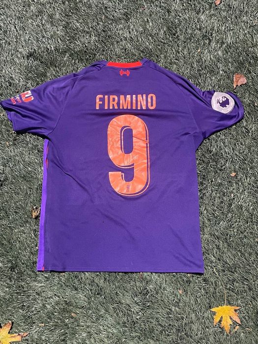 Фудболка Ліверпуль номер 9 Ферміно розмір   176