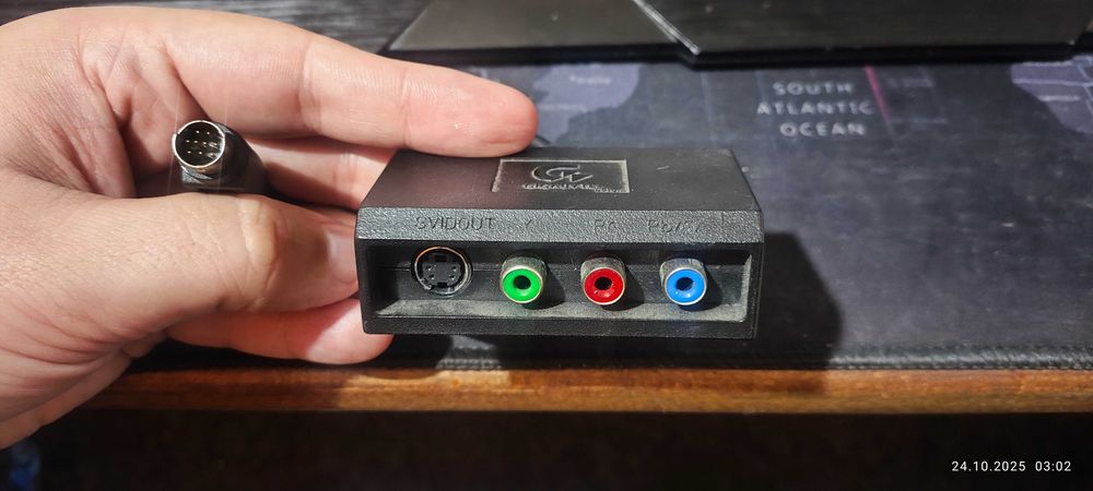 Gigabyte 12CF1-10S012-01R Adapter S-Video/HDTV