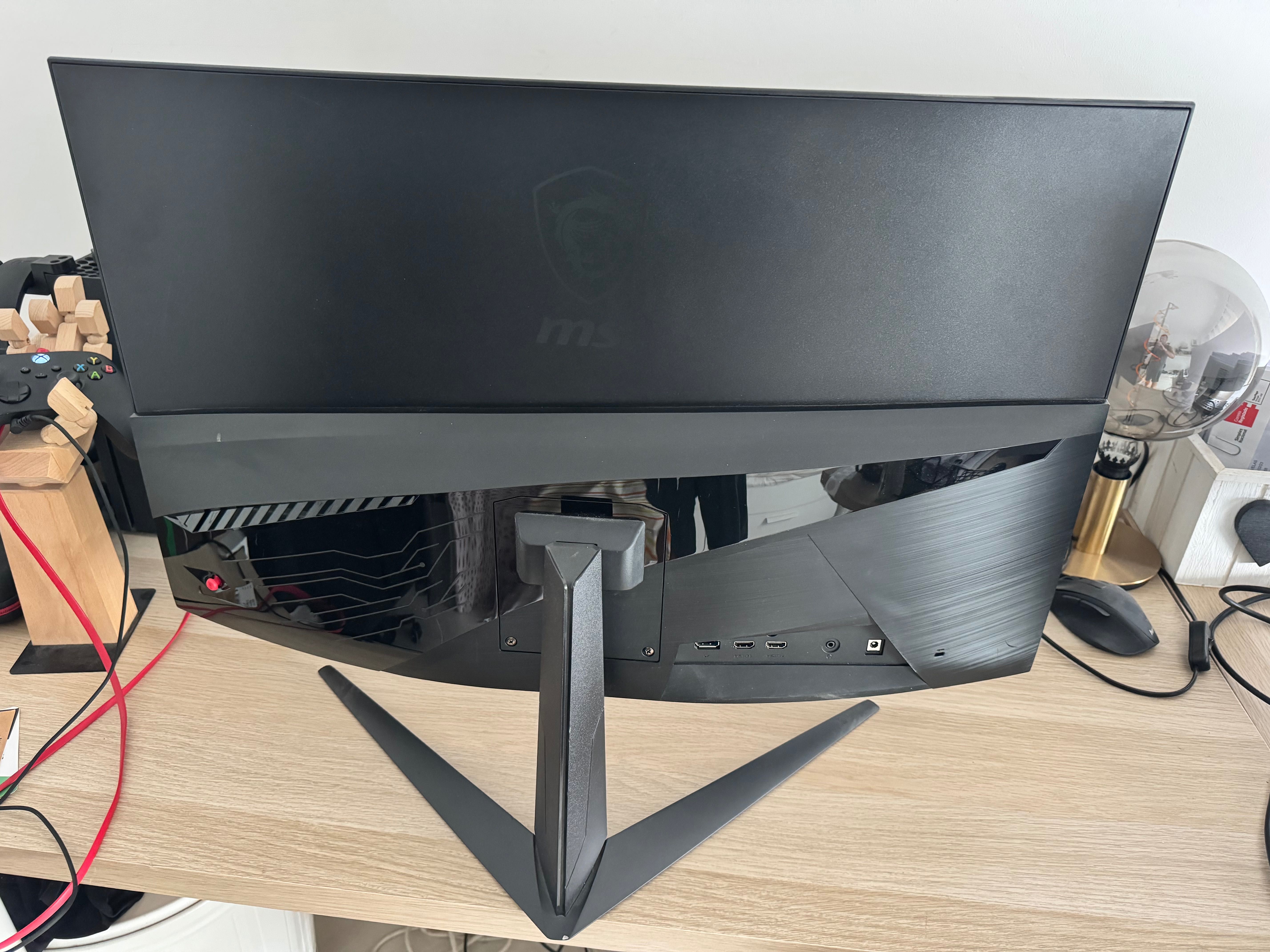 Monitor Curvo MSI