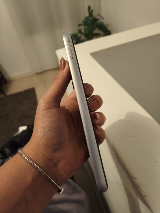Samsung a14 semi novo