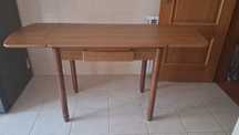 Mesa de cozinha usada