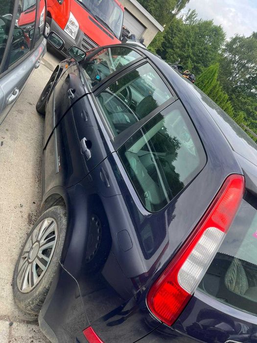 Posiadam czesci ford c-max   mk1    1.6  16v