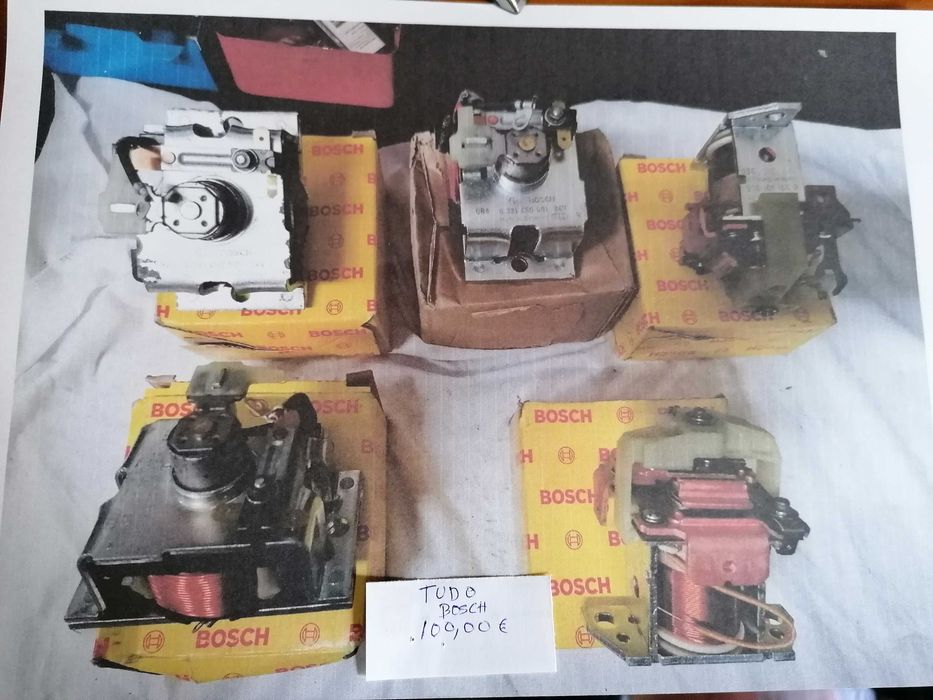 Vários lotes de peças originais novas