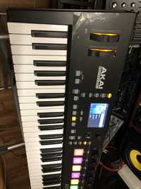 AKAI Advance 61 - stan idealny