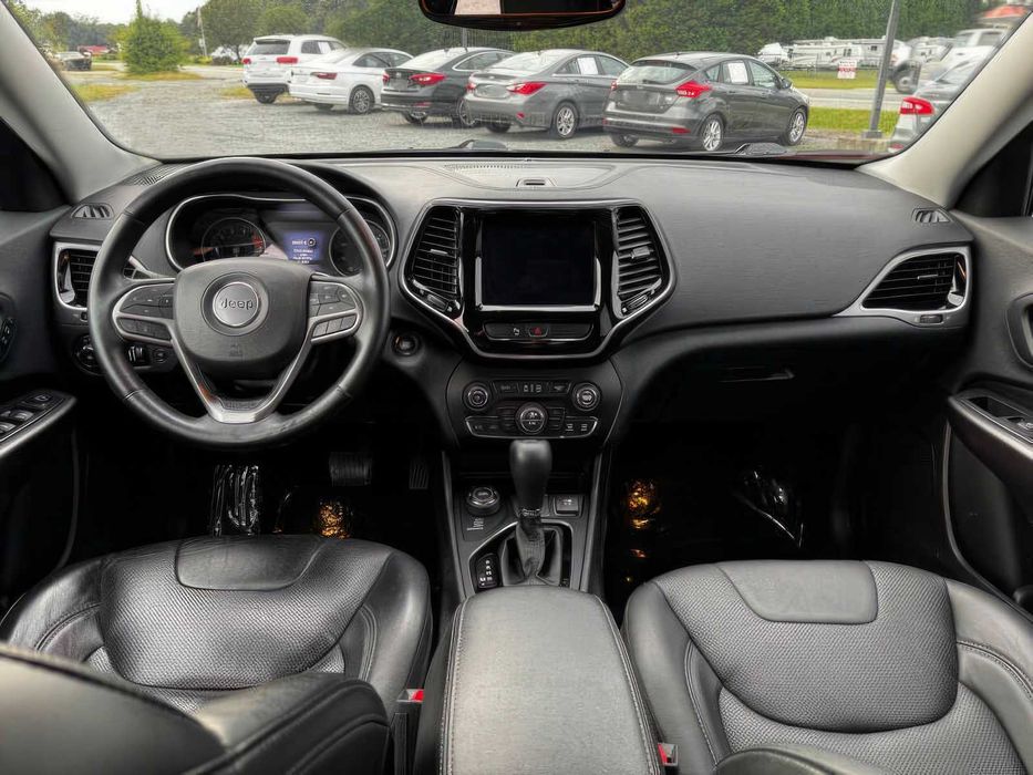 Jeep Cherokee Limited      2019