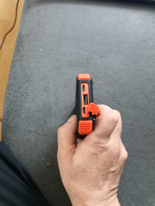 Power Bank solarny BLAVOR oświetlenie 10000mAh ładowanie indukcyjne