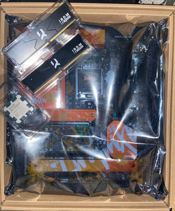 Комплект на сокеті AM5 : LIVEMIXER B650, R7 7700, DDR5 32GB