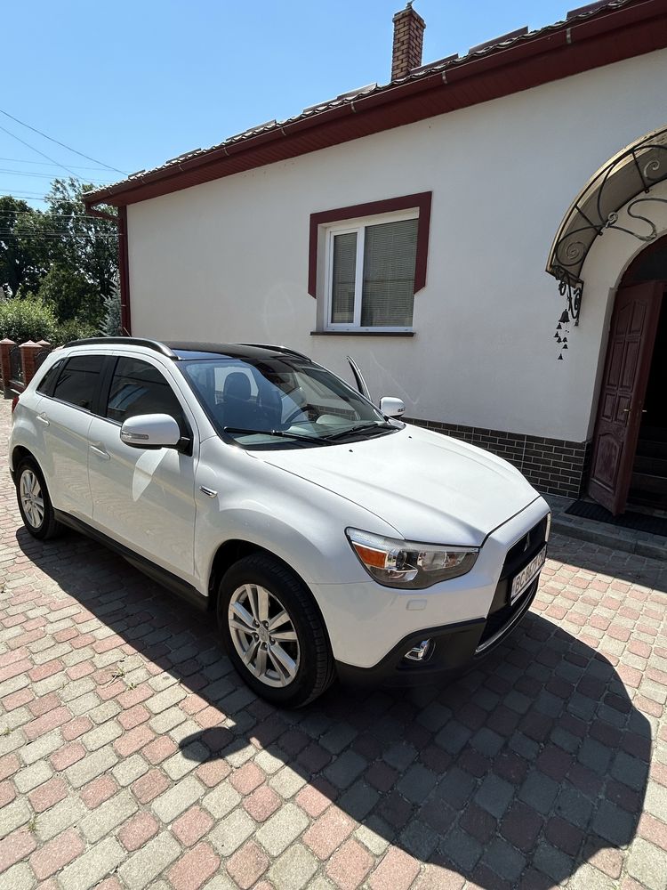 Продам власне авто Mitsubishi ASX 1.8 дизель