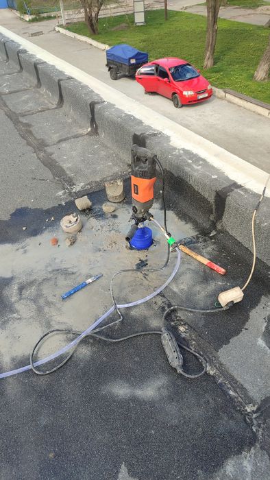 Алмазное сверление бурение. Алмазне сверління буріння