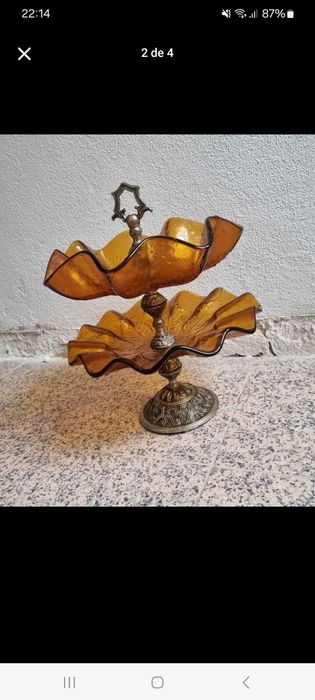 Fruteira Antiga em bom estado