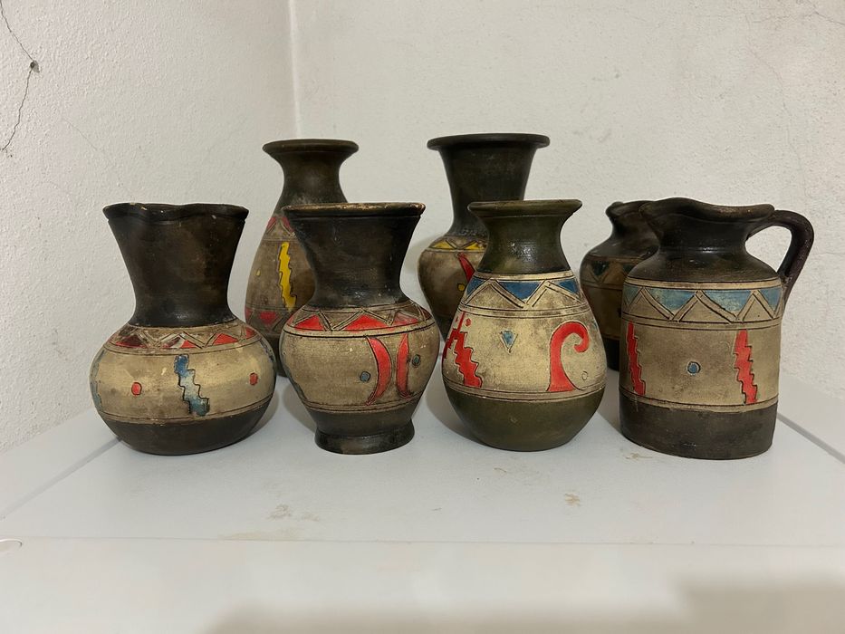 Vasos pintados a mão antiguidade