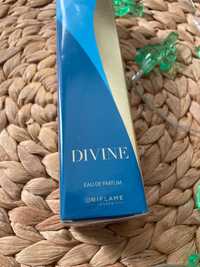 Nowa, zafoliowana damska woda perfumowana Divine 50 ml