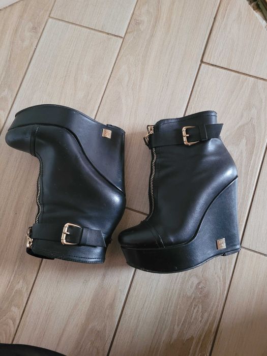 Ботильйони. 35.5-36розмір