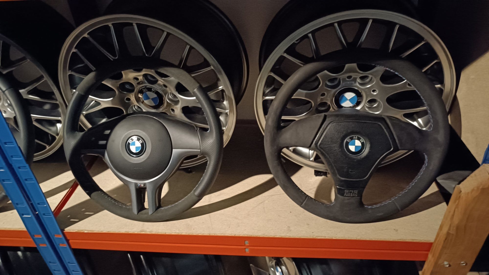 Volantes e jantes personalizadas para BMW