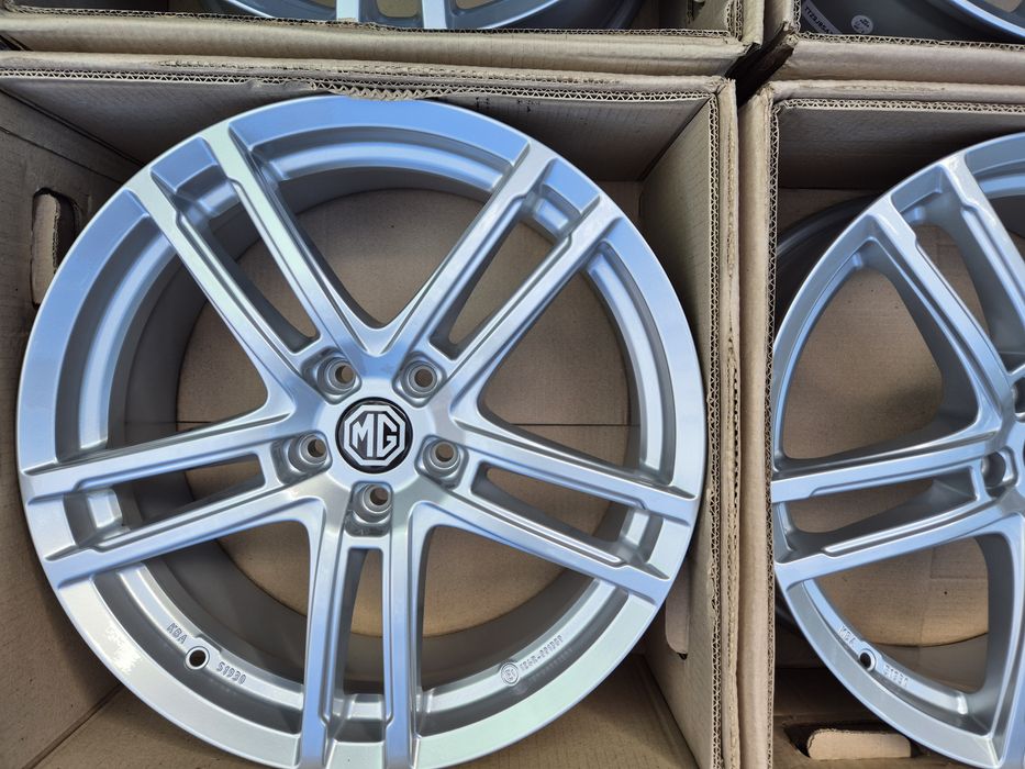 Felgi 19" MG HS eHS 5x112