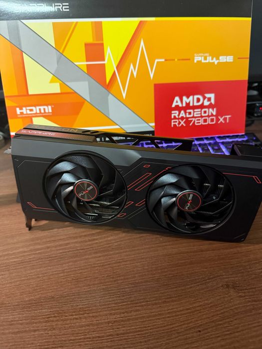 Radeon RX 7800XT 16g