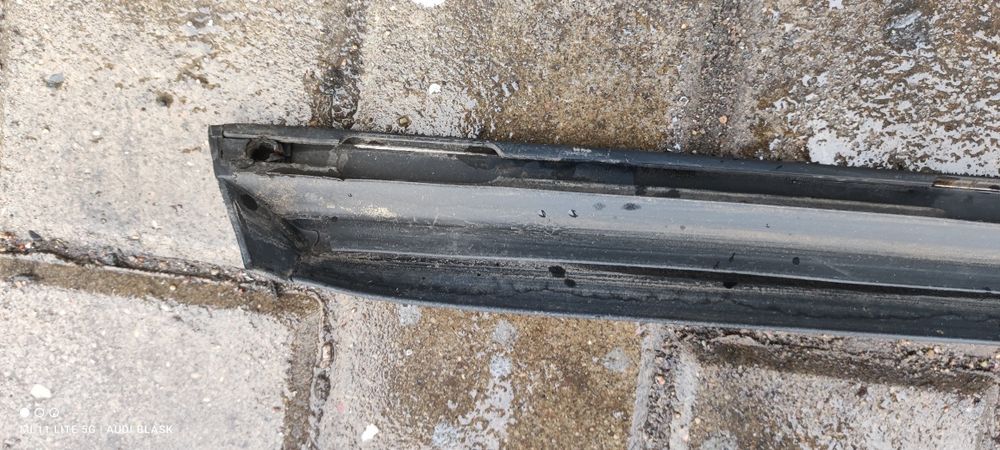 Listwa Dolna Drzwi Prawy Przód Audi A3 8L 1.9 Lift 3 Drzwi