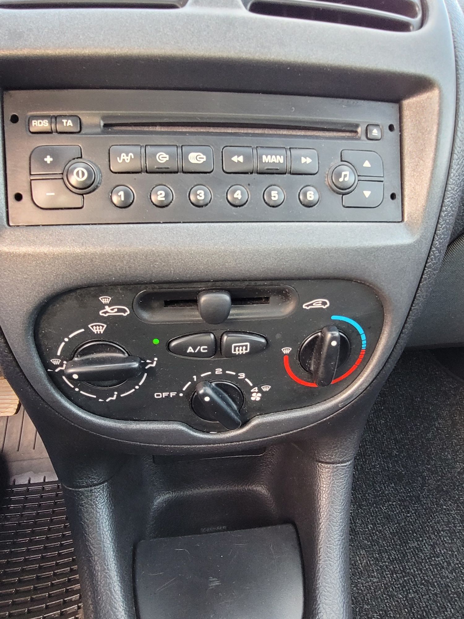 Peugeot 206 Lift 06Rok. 1.4 Benzyna Klima Sprwna Niski przebieg z Niem