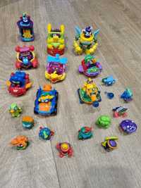 Super zingsy: 4 pojazdy, 20 figurek, 3 slaidery, robot i pułapka