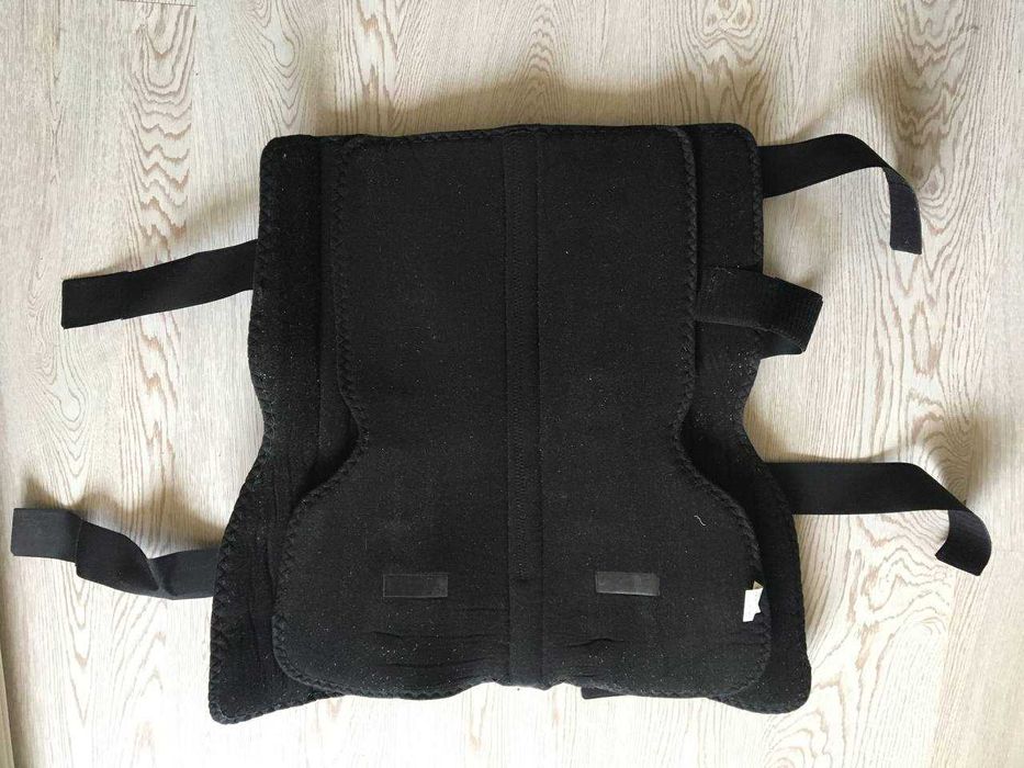 Тутор-фіксатор (бандаж) коліна Aurafix А0-55