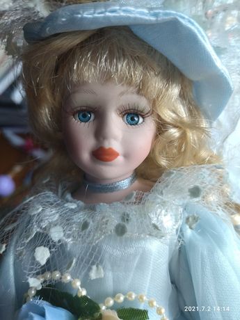Фарфоровая кукла. Куколка из фарфора