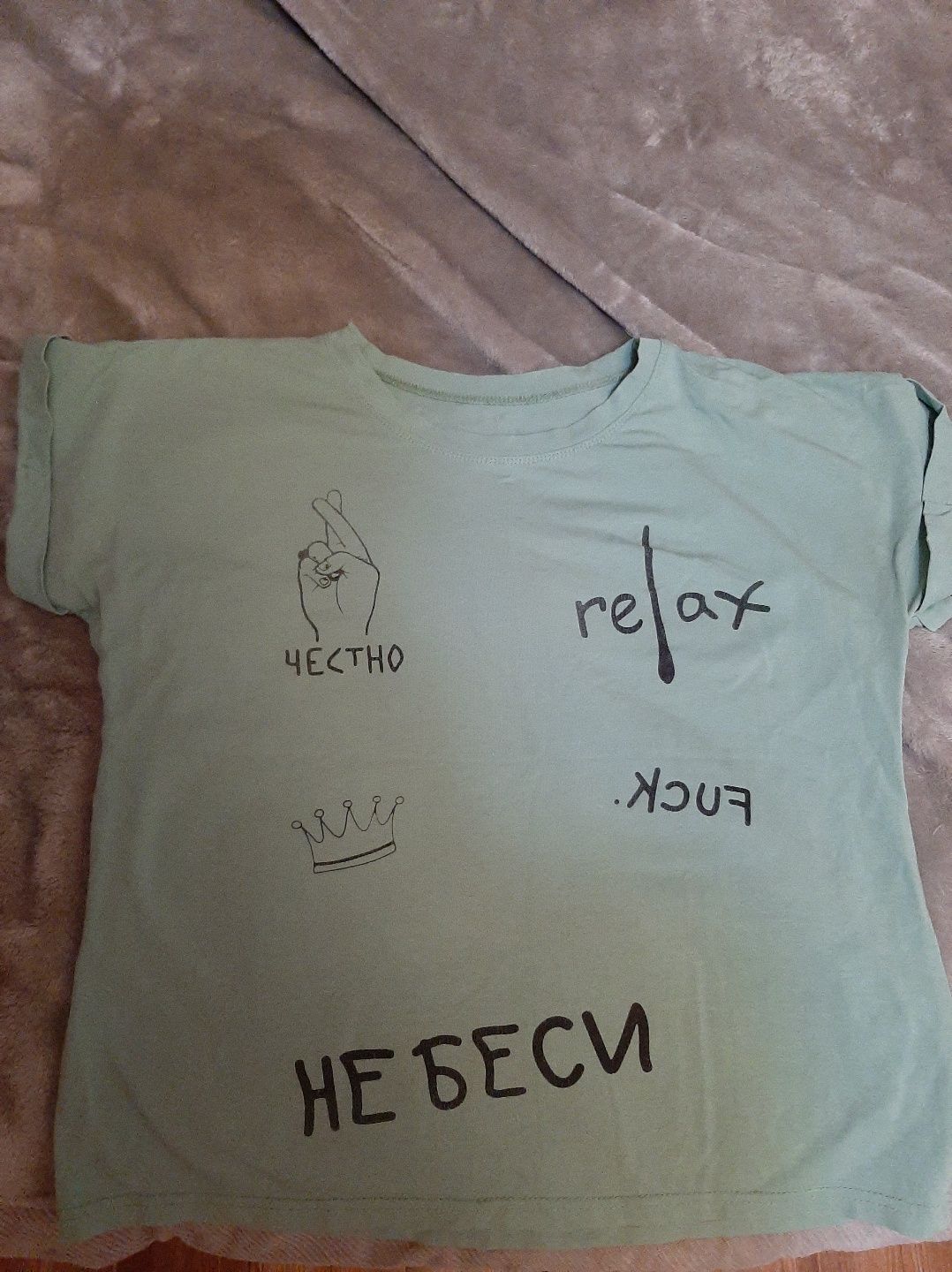 Футболка с принтом