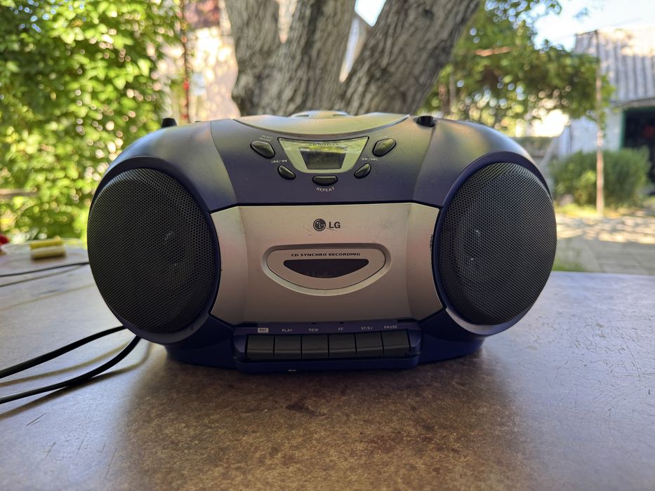 Продам магнитофон