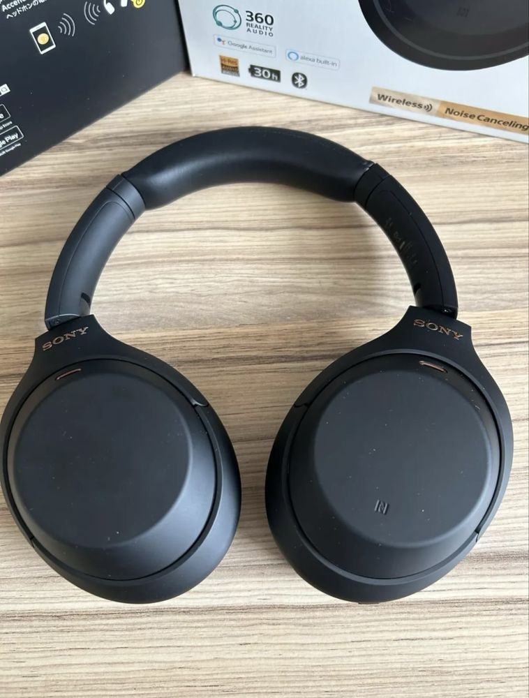 Sony WH1000XM4 Over-Ear Wireless NC Headphones - Preto