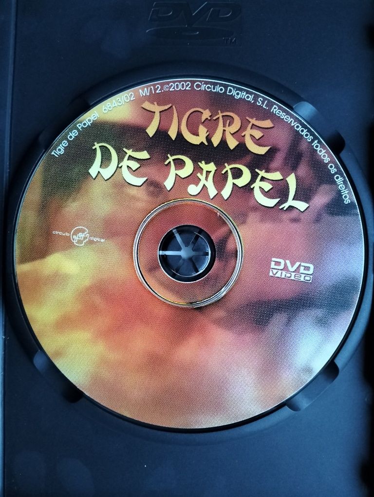 DVD "Tigre de Papel"