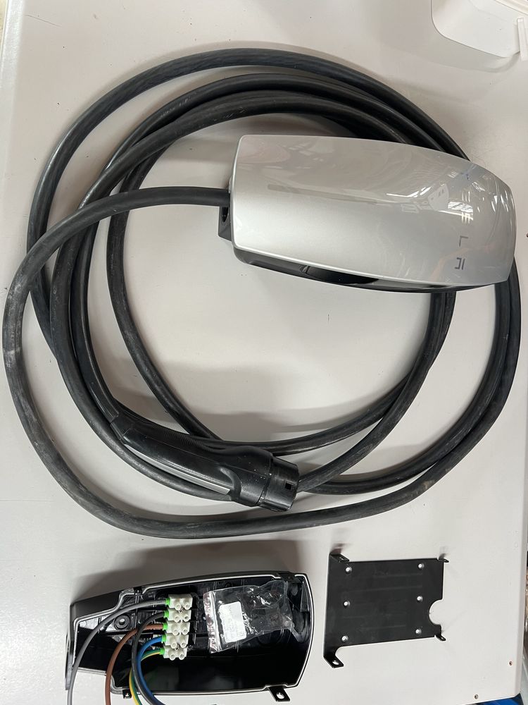 Tesla Wall Connector 22 KW Gen2 cabo 7 mtrs