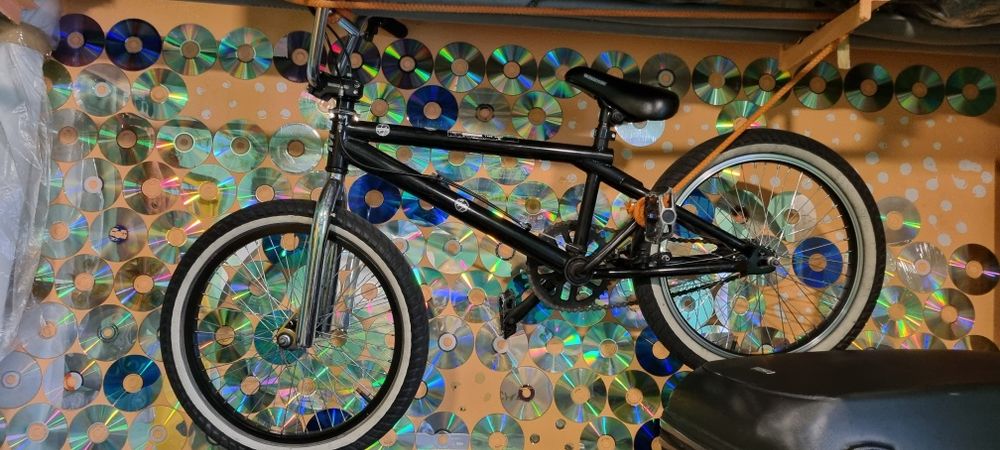 Bmx mongoose bmx 20 cali