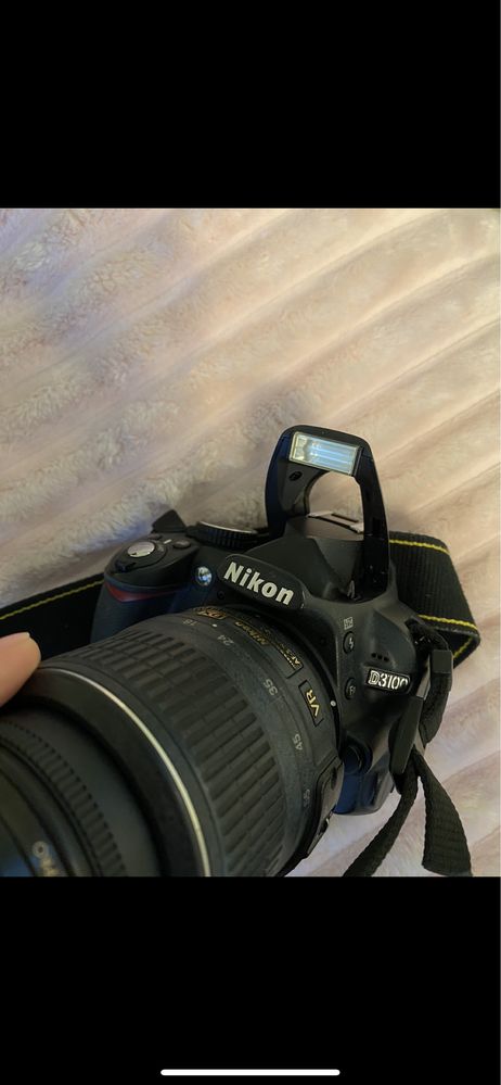 Nikon D3100 lustrzanka