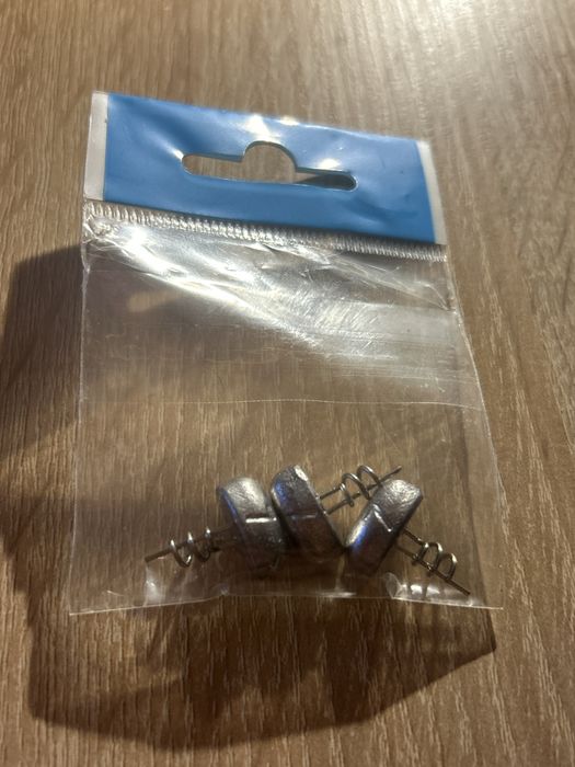 Wkręty do zbrojenia gum