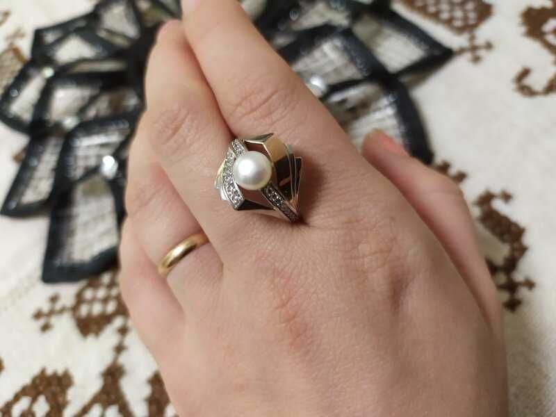 Кольцо с жемчугом серебро 925 пробы Світозар размер 19
