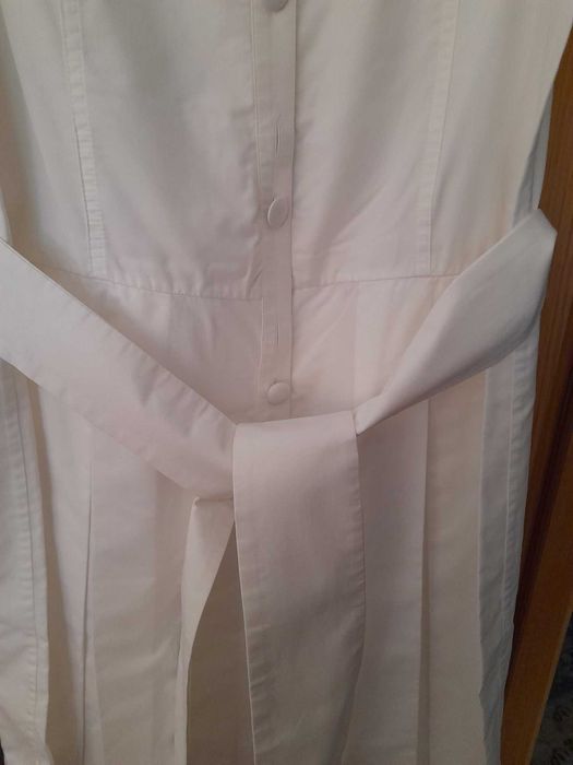 Vestodo Branco verão Massimo Duti