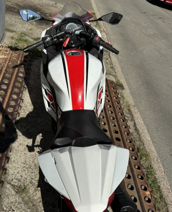 Kawasaki ninja 300